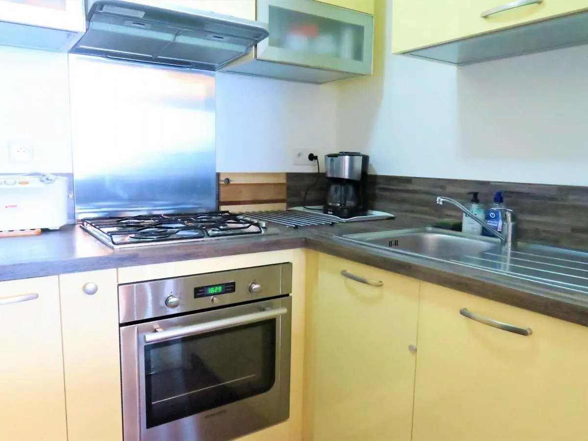 Lägenhet Bel Appartement 3* Avec Vue Mer, Wifi Et Parking A Perros-Guirec - Fr-1-368-219