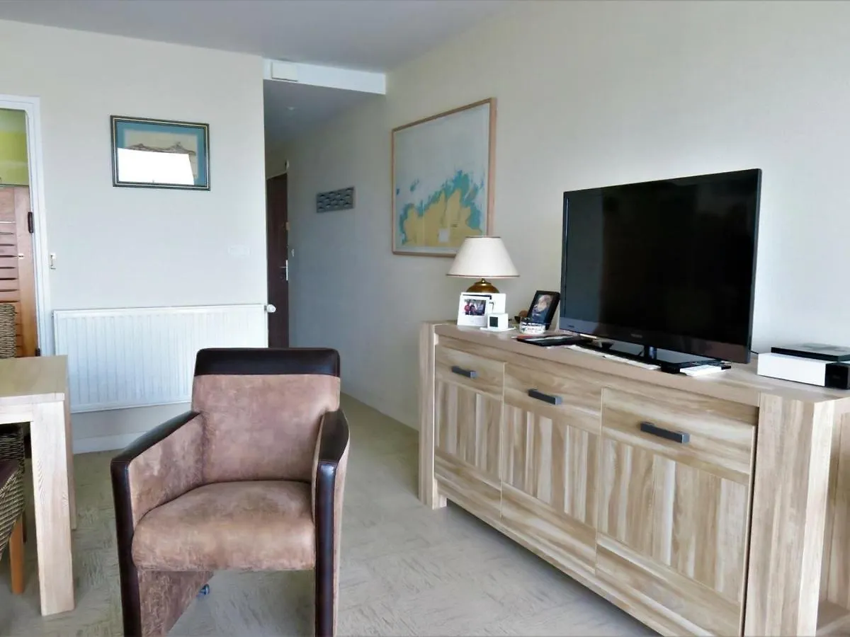 Bel Appartement 3* Avec Vue Mer, Wifi Et Parking A Perros-Guirec - Fr-1-368-219 Lägenhet
